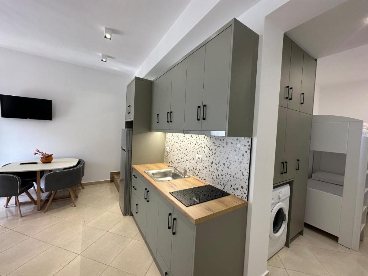 Aila Apartment Саранде Екстериор снимка