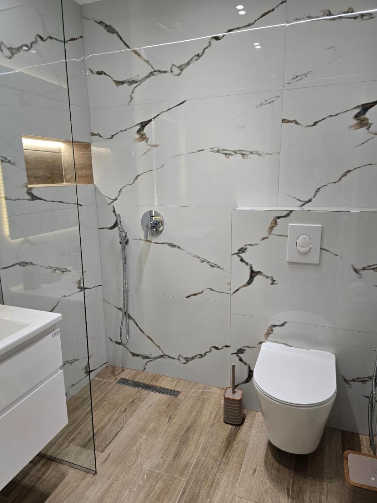 Aila Apartment Саранде Екстериор снимка