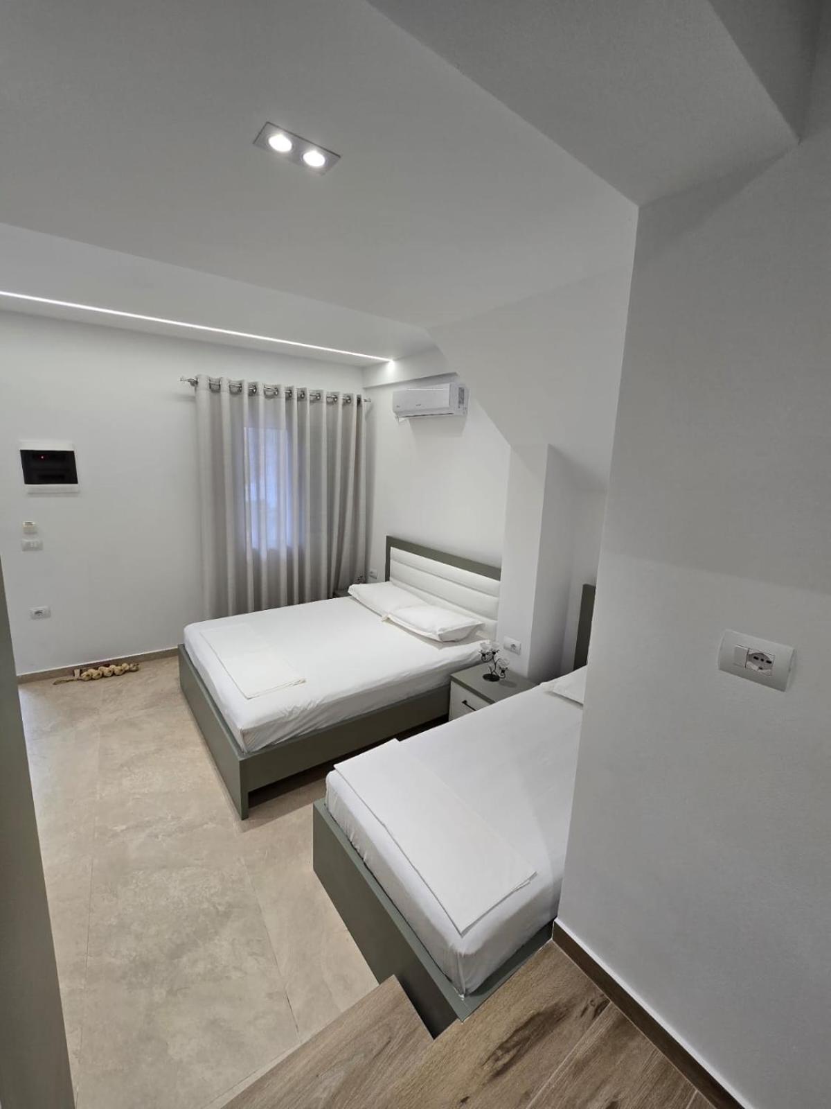 Aila Apartment Саранде Екстериор снимка